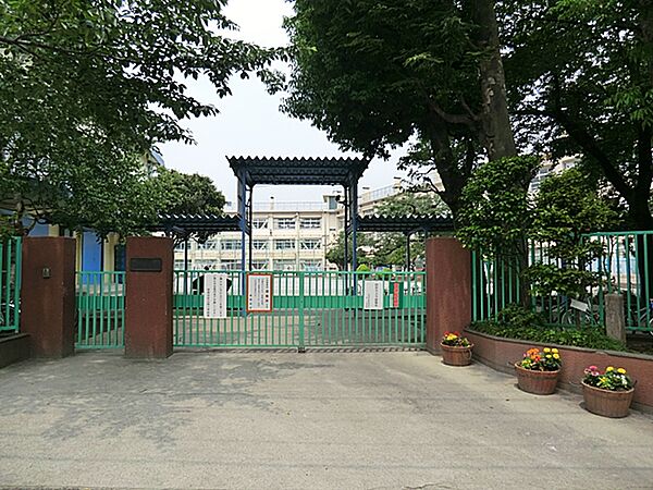 砧小学校
