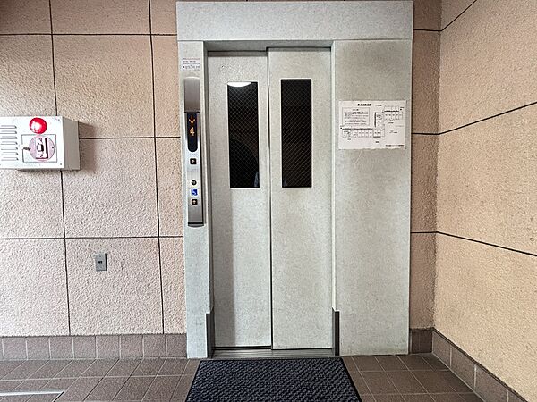 エレベーター