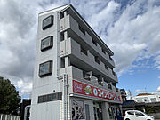 北条町駅より徒歩11分 4階 築33年の賃貸物件
