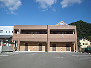 八鹿駅より徒歩28分 築19年 2階建の賃貸物件