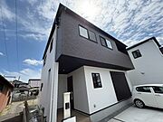 亀山駅より徒歩16分 2階 新築の賃貸物件