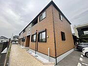 亀山駅より徒歩15分 1階 築2年2ヶ月の賃貸物件