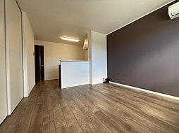 Pure　Ryuju 1階2LDKのリビング/ダイニング