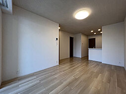 フェリスII 1階1LDKのリビング/ダイニング