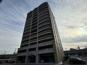 姫路駅より徒歩8分 2階 築3年の賃貸物件