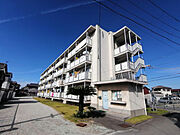 西飾磨駅より徒歩10分 3階 築59年4ヶ月の賃貸物件