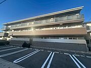 飾磨駅より徒歩3分 1階 築5年9ヶ月の賃貸物件