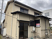 亀山駅より徒歩2分 2階 築58年の賃貸物件