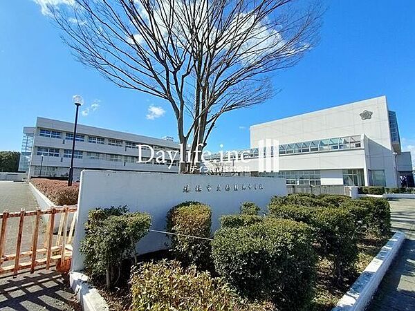 瑞穂市立 穂積北中学校 610m
