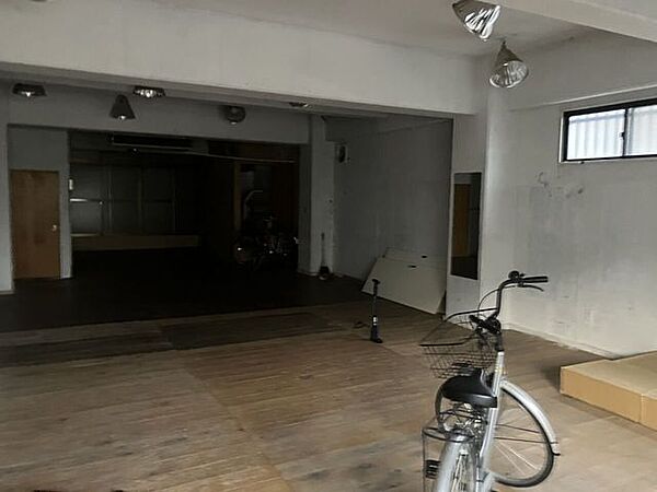 室内