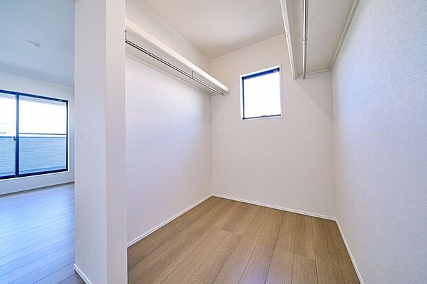 ウォークインクローゼット