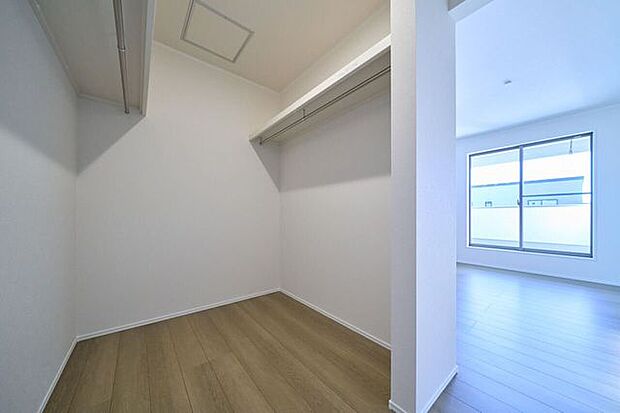 ウォークインクローゼット