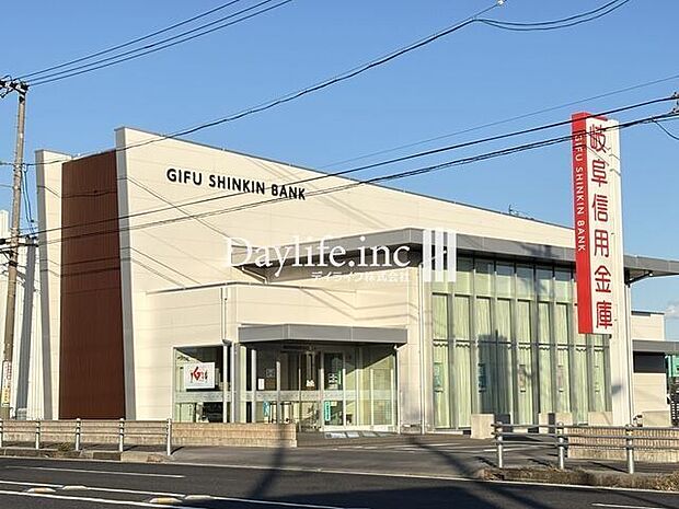 岐阜信用金庫 東羽島支店 510m