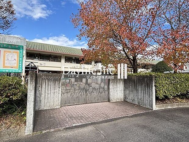 芥見幼稚園 1000m