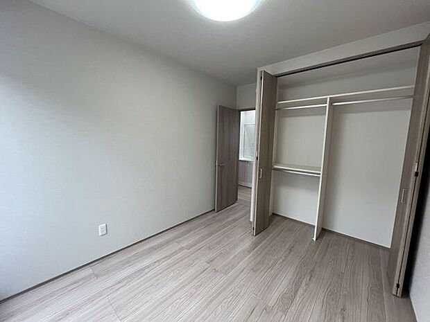 2F 中洋室(5.5帖)◎クローゼット