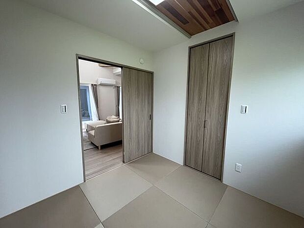 1F 和室(4.5帖)◎ウォークインクローゼット◎折上げ天井