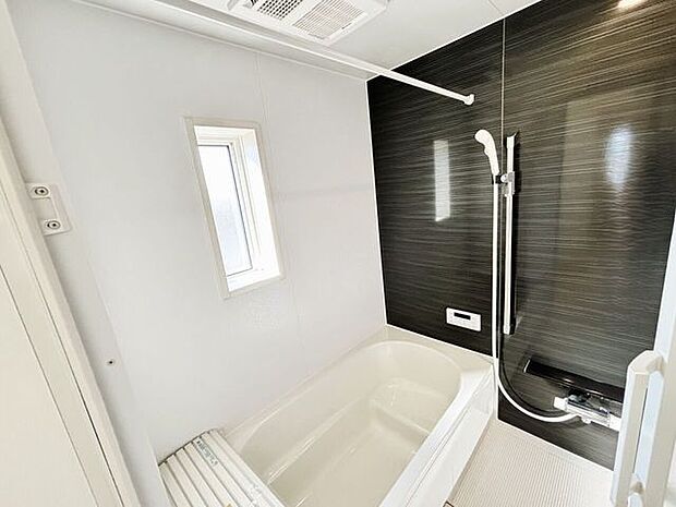 ◎オートバス・追い焚き機能◎浴室換気乾燥暖房機◎エコベンチ浴槽◎エコシャワーヘッド(スライドバー付)*マグネット収納可能♪