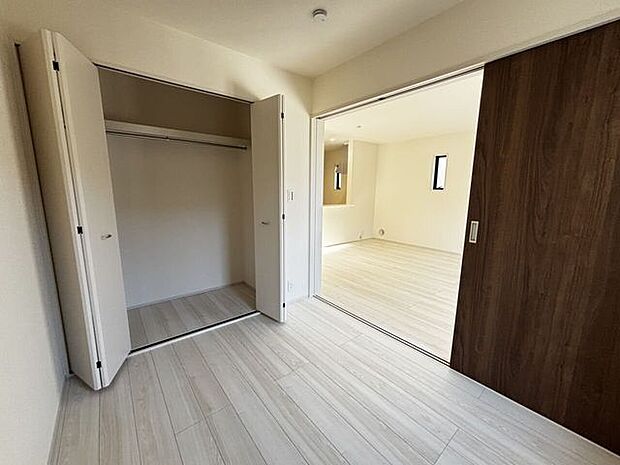 1F 洋室(3.7帖)