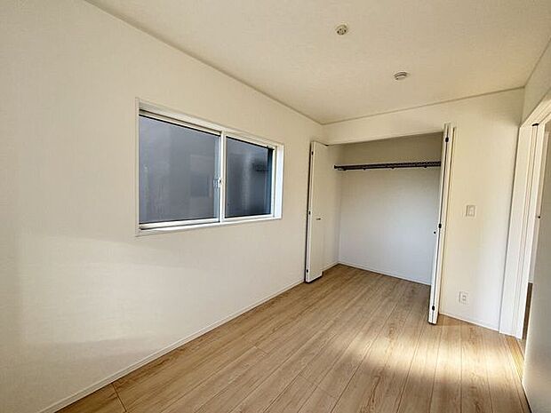 2F 南西洋室(5帖)◎クローゼット