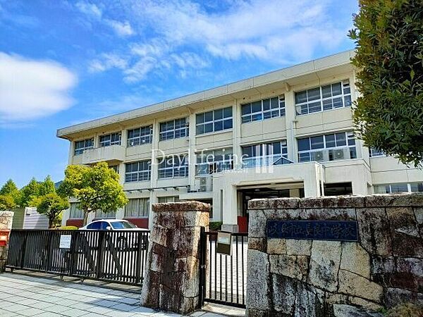 岐阜市立長良中学校 400m