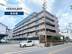 ファミール茜部