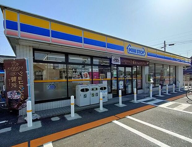 ミニストップ 岐阜敷島町店 400m