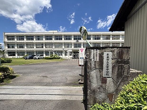 本巣市立 糸貫中学校 400m