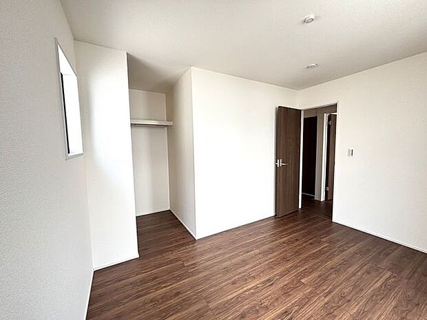 2F 北東洋室(6帖)◎ウォークインクローゼット