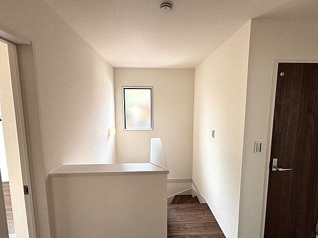 2F 階段上◎階段手すり