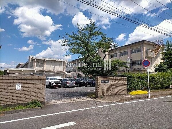岐阜市立早田小学校 420m