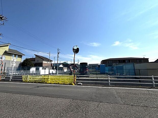 前面道路含む現地写真