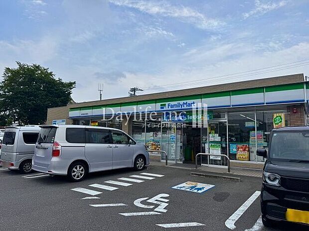 ファミリーマート 岐阜柳津本郷店 910m