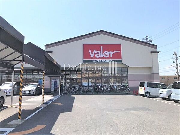 バロー島店 800m
