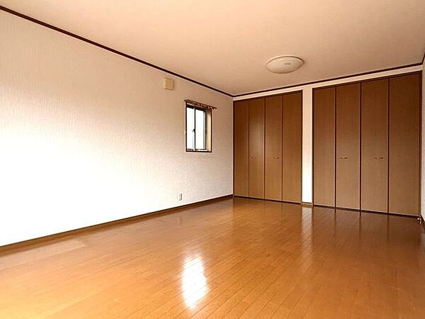 洋室を拡大表示
