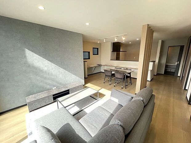 2面採光ですので、日当たり良好です！