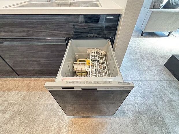 食洗機付きなので家事がはかどり、家族との時間が増えるのが嬉しいですね!
