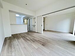 スカイハイツ県庁前 3LDKのリビング/ダイニング