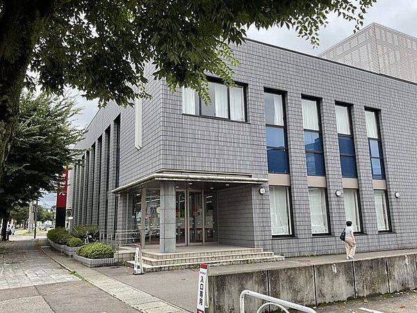 秋田銀行横手支店 640m