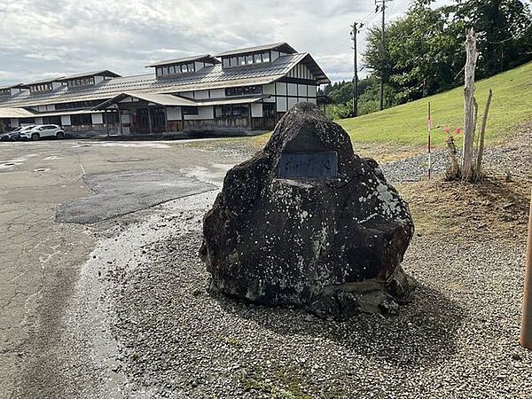横手市立栄小学校 1000m