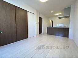 近鉄大阪線 大和朝倉駅 徒歩18分の賃貸アパート 2階2LDKのリビング/ダイニング