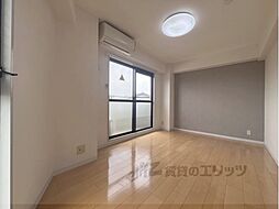 イスズベル大和高田 501 5階2DKのリビング/ダイニング