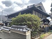 平群駅より徒歩8分 築50年10ヶ月 2階建の賃貸物件