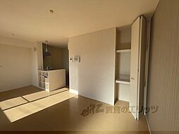 近鉄天理線 前栽駅 徒歩1分の賃貸アパート 2階1LDKのリビング/ダイニング