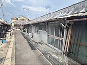 大和高田駅より徒歩17分 1階 築66年の賃貸物件