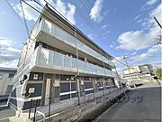 二上駅より徒歩9分 築16年2ヶ月 3階建の賃貸物件