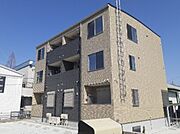 春田駅より徒歩10分 築2年5ヶ月 3階建の賃貸物件