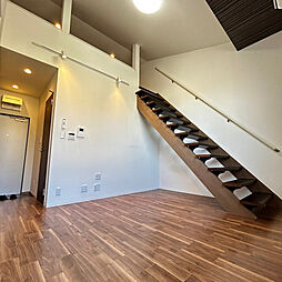 セゾンドウララ 205号室 2階ワンルームのリビング/ダイニング