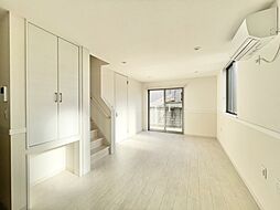 キャレブランヴィータ B号室 2階3LDKのリビング/ダイニング