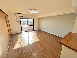 バルパレー城西 401号室 4階2LDKのリビング/ダイニング