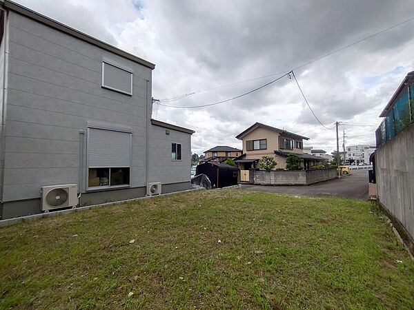 物件内西側から東方向を撮影